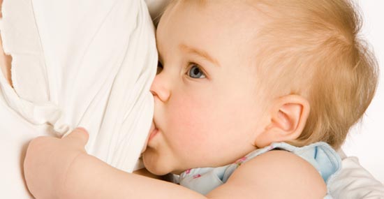 اهمية الرضاعة للطفل والام