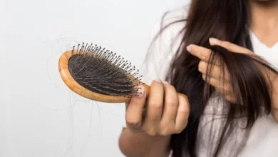 أسباب تساقط الشعر الأكثر شيوعاً