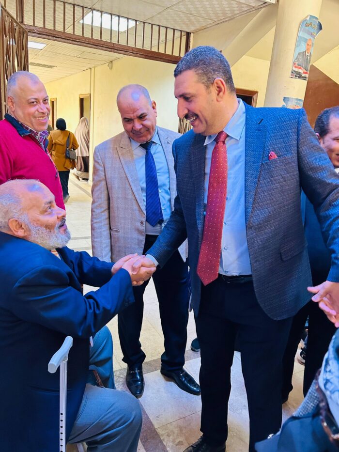 من هو الأستاذ إبراهيم وادي الحامي